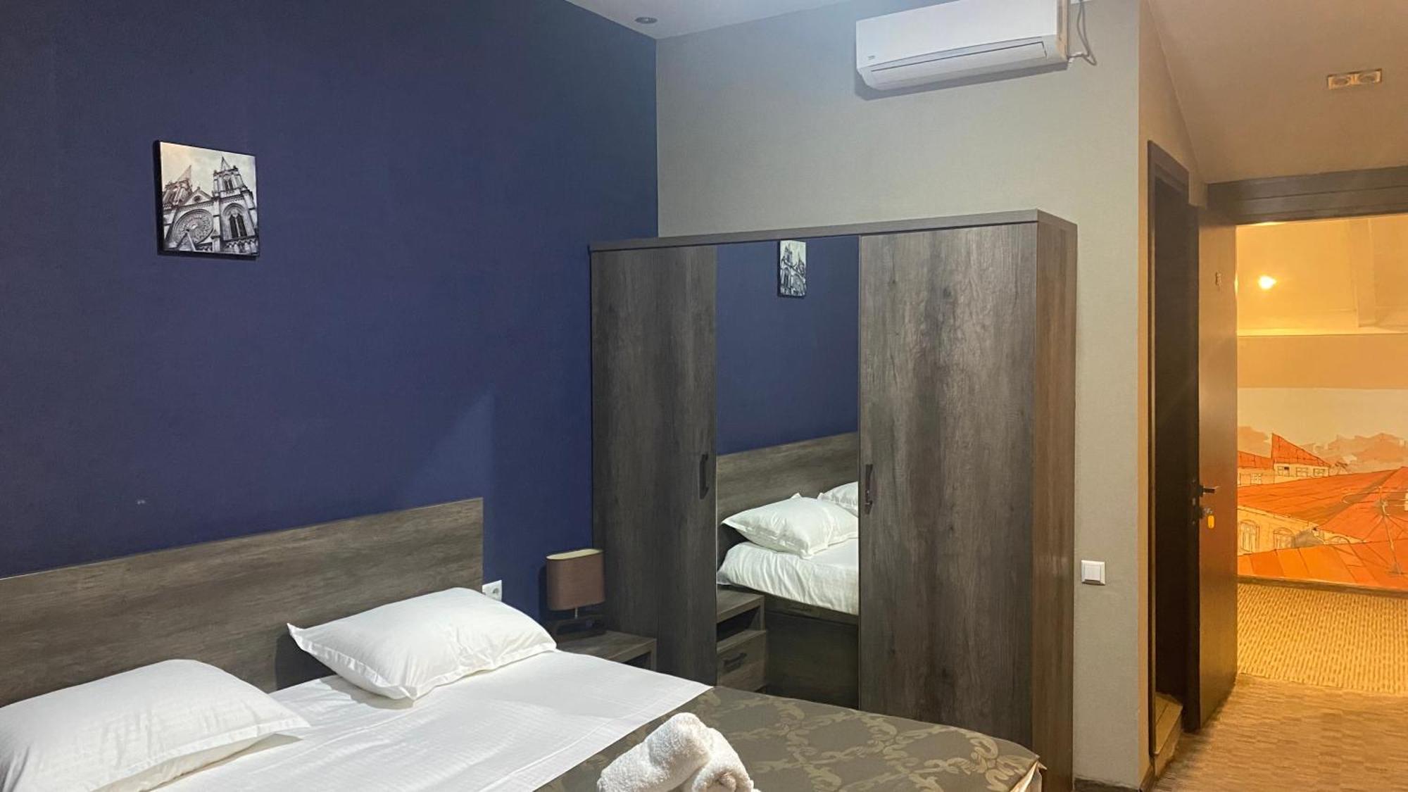 Hotel Old Rustaveli Tbiliszi Kültér fotó